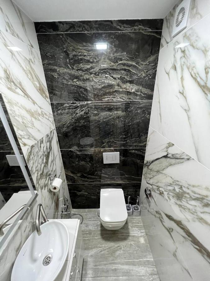 Luxrent Lägenhet Chişinau Exteriör bild