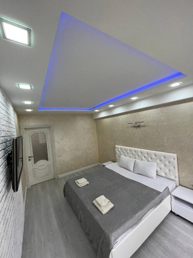 Luxrent Lägenhet Chişinau Exteriör bild